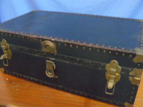 VINTAGE TRUNK LOVELY AND GOOD CONDITION