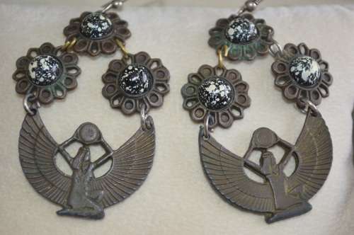 pretty Egyptian style earings