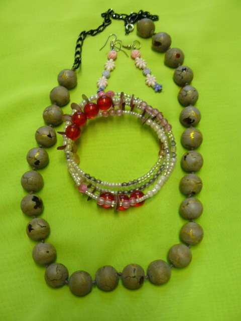 HAND BEADED SET