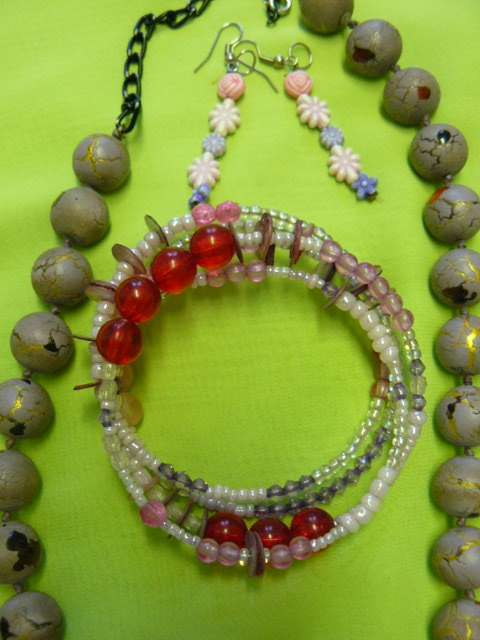 HAND BEADED SET