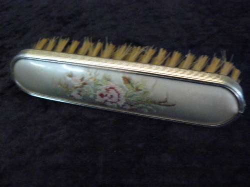 VINTAGE PETIT POINT BRUSH