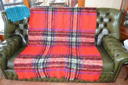 LARGE HAND woven, excellent quality MOHAIR blanket LIKE NEW !@!@!@! REDUCED