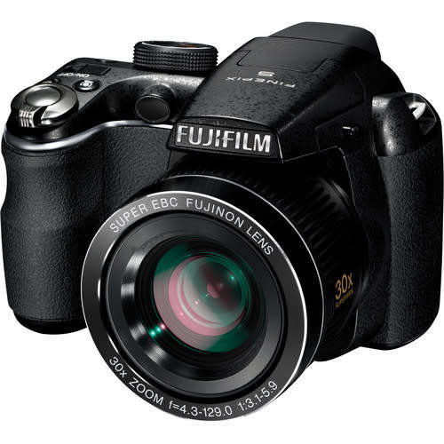 FUJIFILM FINEPIX S4000