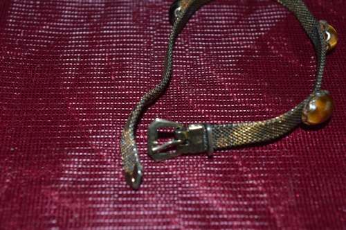 Lovely dainty tigers eye bracelet Very fine AND UNUSUAL 111