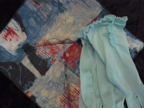 SILKY HANKIE AND NYLON VINTAGE GLOVES