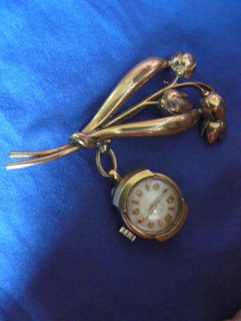 WORKING GOLD PLATED TOP QUALITY AVIA-BROOCH-WATCH HAND WIND
