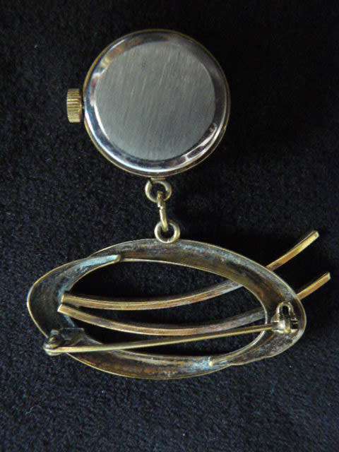 SWISS NIVADA BROOCH-WATCH C1960 GOLD PLATED WORKING HAND WIND