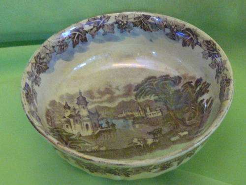 MALING BOWL ENGLAND WITH MOTHER OF PEARL EFFECT