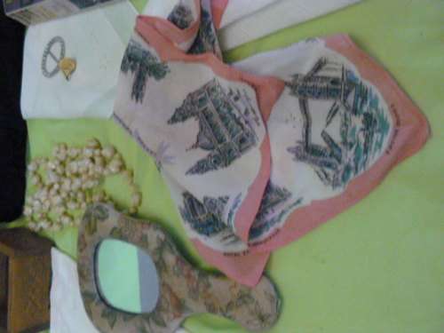 MIXED LOT FOR THE LADIES !@! HANKIES, GLOVES, BAG, WOODEN TRINKET, NOVEL ODDS AND ENDS !@!.......