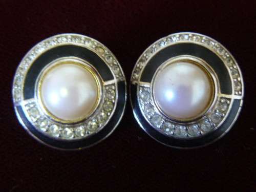 CLIP ON EARRINGS