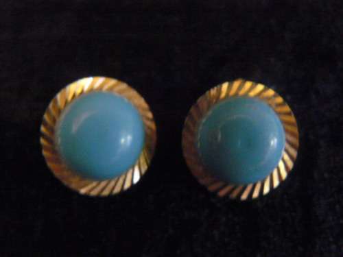 CLIP ONS