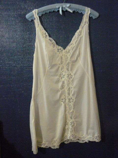 SLIP WHITE 34