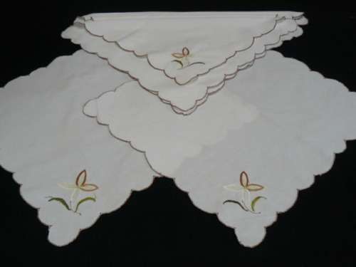 VINTAGE COTTON EMBROIDERED CLOTHS X 6 REDUCED
