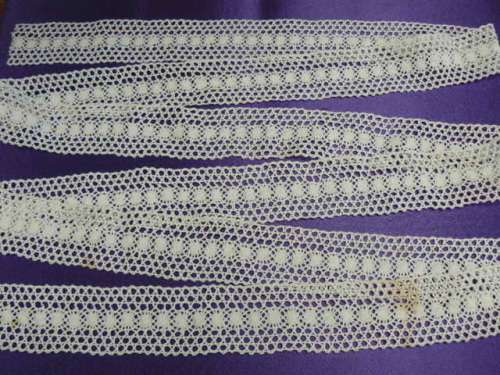 VINTAGE COTTON CROCHETED EDGE 3.5 METERS LONG WHITE REDUCED