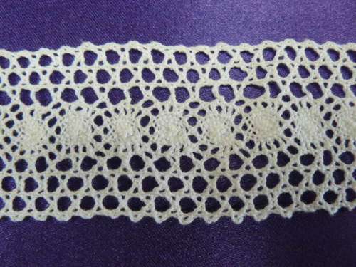 VINTAGE COTTON CROCHETED EDGE 3.5 METERS LONG WHITE REDUCED