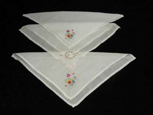 VINTAGE COTTON EMBROIDERED HANKIES X 3
