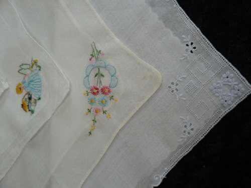 VINTAGE COTTON EMBROIDERED HANKIES LOVELY FINE