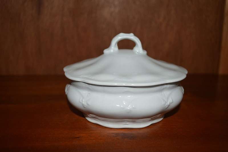 Hanley England dish with lid very pretty