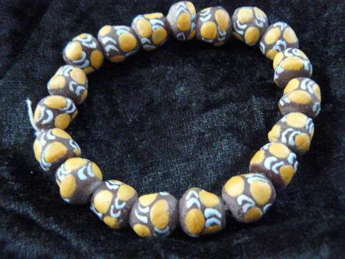 BAKED BEADS FROM GHANA - ADJUSTABLE BRACELETT