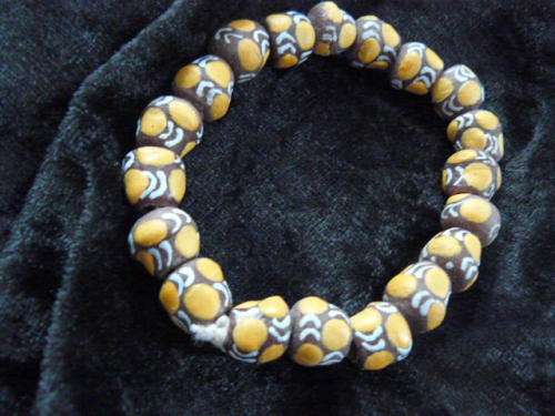 BAKED BEADS FROM GHANA - ADJUSTABLE BRACELETT