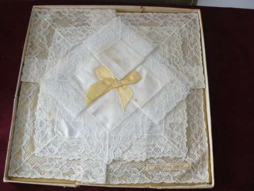 HANKIES BOXED