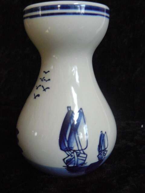 BLUE AND WHITE VASE