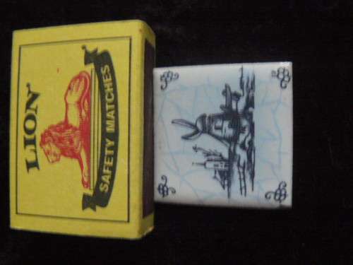 DELFTS LIKE MINIATURE TILE HAND PAINTED