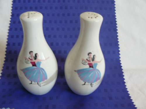 ART DECO SALT AND PEPER SET