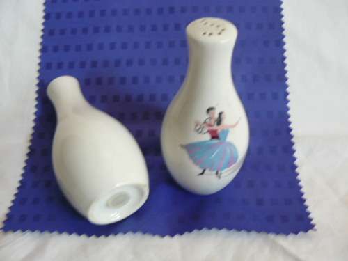 ART DECO SALT AND PEPER SET