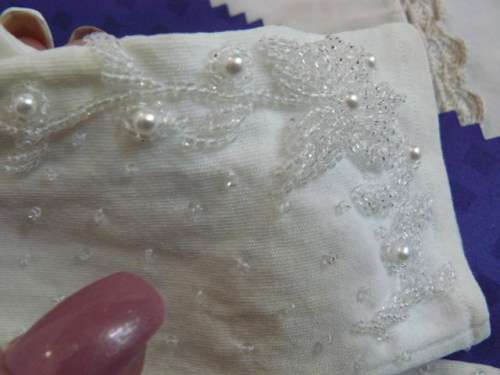 STUNNING HAND BEADDED GLOVES