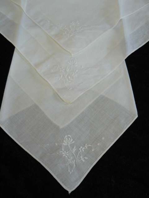 COTTON EMBROIDERED HANKIES X 3