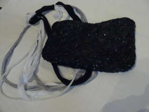 VINTAGE BEADED CLUTCH BAG AND FASHION NECKLACE