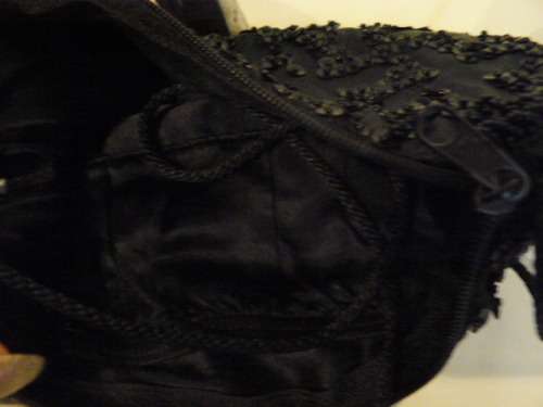 VINTAGE BEADED CLUTCH BAG AND FASHION NECKLACE
