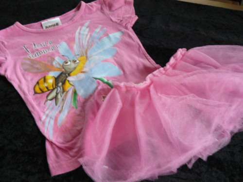 T SHIRT AND TUTU 2 - 3 YEARS