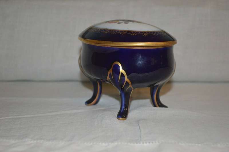 Graf von Henneberg J L Menau stunning dish
