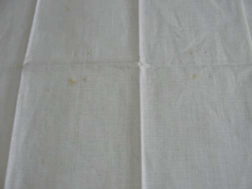 2 X VINTAGE COTTON GUEST TOWELS