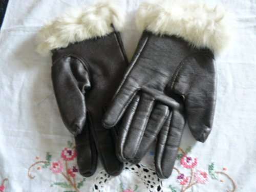 BROWN FOUX LEATHER GLOVE WITH FUR CUFSS