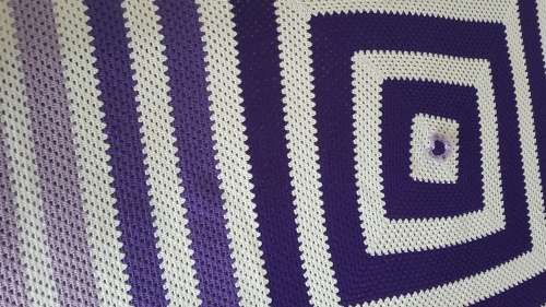 Like new large hand crocheted blanket 150x150
