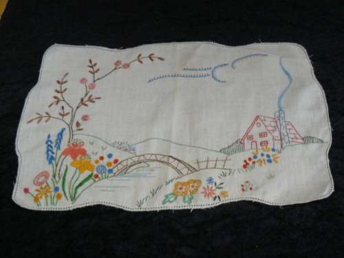 COTTON EMBROIDERY TRAY CLOTH WITH FREE GIFT