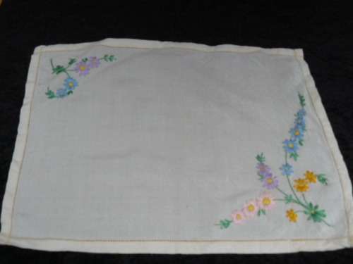 TRAY CLOTH