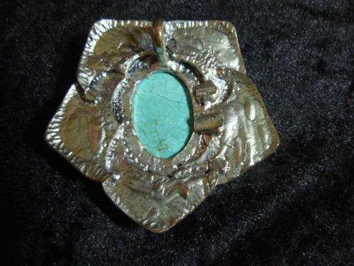 LARGE PENDANT WITH STONE