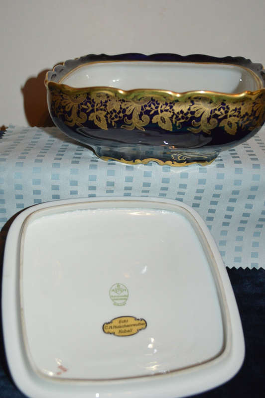 Stunning Hutschenreuther Real Cobolt  Bonboniere/buscuit  Porcelain Germany perfect con