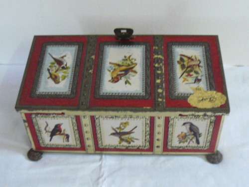 LOVELY TIN
