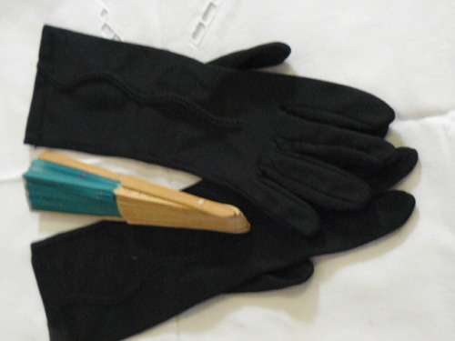 VINTAGE LIKE GLOVES AND HAND FAN
