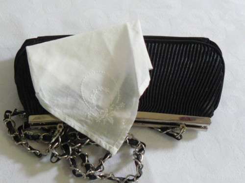 VINTAGE LIKE CLUTCH BAG AND FREE HANKIE