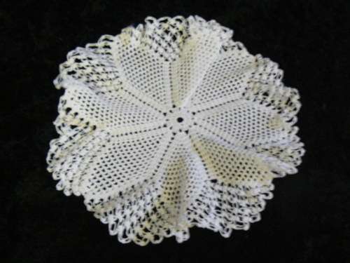 VERY PRETTY COTTON DOILIE