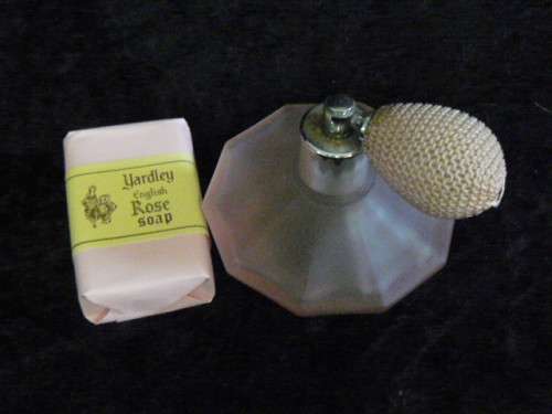 REFILLABLE 50 ML PERFUME BOTTLE AND SOAP GLASS and free gift !!!!!
