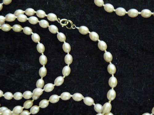 FOUX STRAND OF PEARL NECKLACE