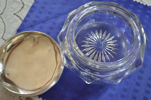 Silver hallmarked London 1919 powder jar LOVELY !!!!!!!REDUCED!!!!!!