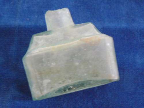 BOAT VINTAGE INK BOTTLE GLASS